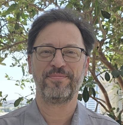Zeev Eisenberg